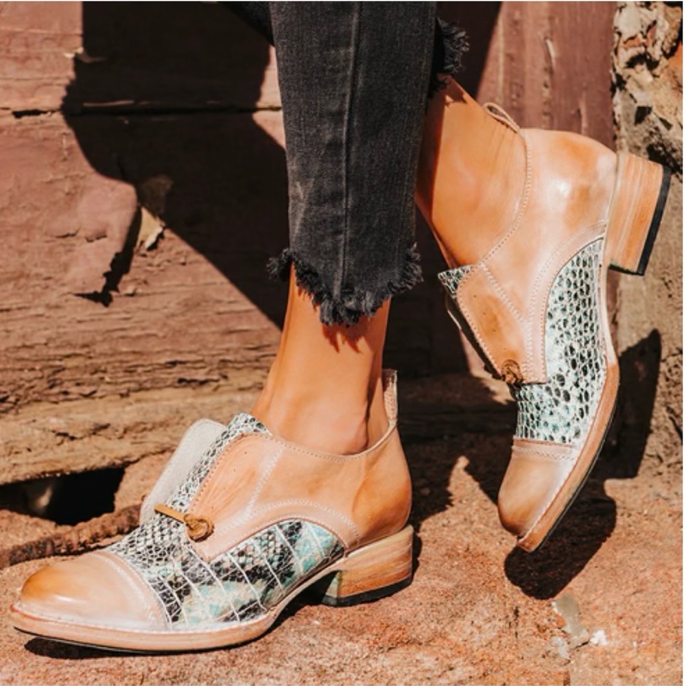 Freebird by Steven Tan and Turquoise Western Oxford Shoes